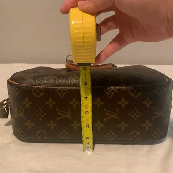 ๐ฏ Authentic Louis Vuitton Trouvile Monogram Canvas bag. - Picture 11 of 17